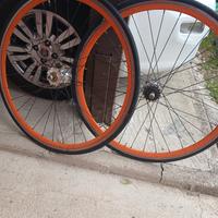 ruote da bicicletta di corsa