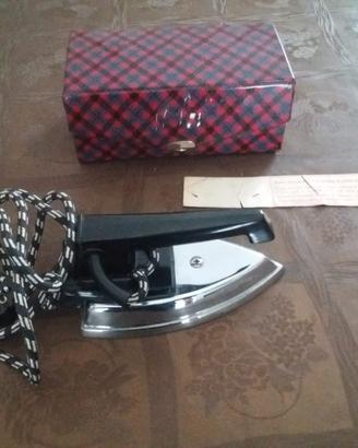 Ferro da stiro da viaggio anni 70