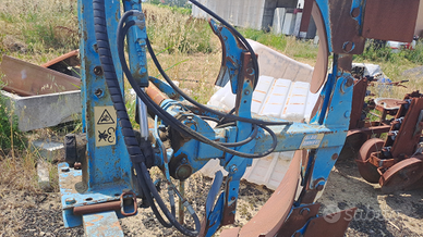 Aratro Monovomere Reversibile Annovi