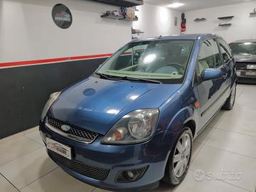Ford Fiesta 1.2 16V 3p. Ghia