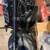 Vari ricambi yamaha  MT 09 dal 2014 al 2021