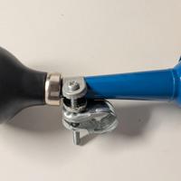 Trombetta da bici blu