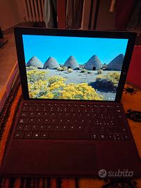 Windows Surface con tastiera