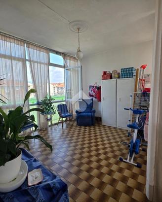 3 LOCALI A RIVOLI
