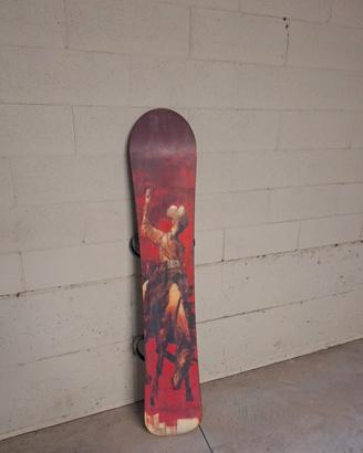 tavola snowboard con attacchi 