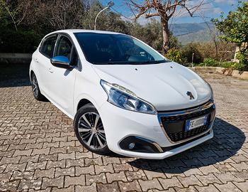 PEUGEOT 208 1.6 BlueHDi 100Cv ALLURE pari al nuovo