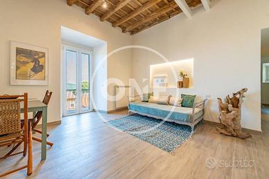 Appartamento di 121 m² con 3 locali a Rocca di Pap