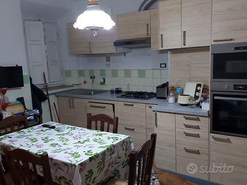 Casa spaziosa tipica toscana e capanna a 2 piani