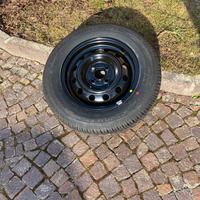 Pneumatico con cerchio