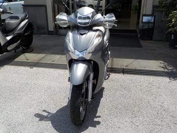 HONDA SH 300 i Anno