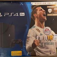 PS4 PRO CR7 DA 1TB NERA 1 JOYSTICK 1 GIOCHI