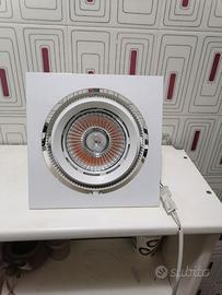 FARETTI A LED  AD INCASSO PER ATTIVITÀ COMMERCIALE