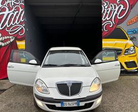 Lancia Ypsilon 1.4 benz/GPL 2009 NEOPATENTATI
