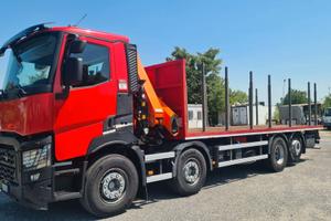 RENAULT 8X2