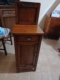 COPPIA DI COMODINI RESTAURATI