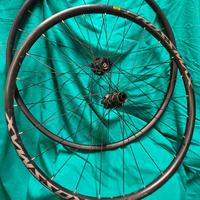 Ruote Mavic 29" Lefty