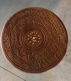 Bellis_simo sgabello in legno con base rotonda