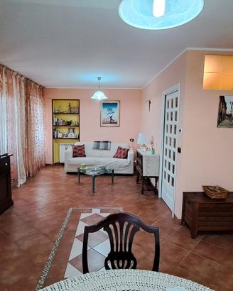 Montefortino - Luminoso trilocale vista Sibillini