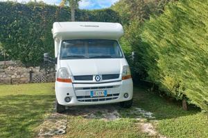 Camper  semi-intergrale Mobilvetta Kimù 122