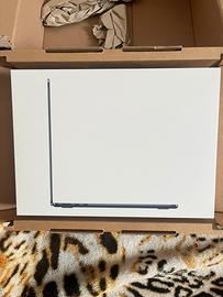 apple macbook M4 2025