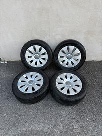 Cerchi gommati Auri R16