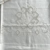 Set asciugamani ricamati a mano