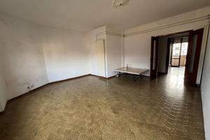 Appartamento di 130 m² con 3 locali e box auto a M