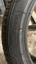 Kleber  225-45-17 Invernali  900km