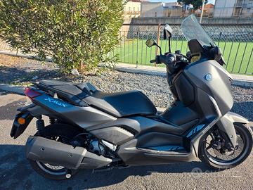 xmax 300