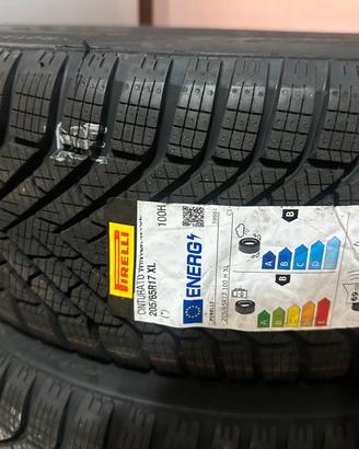 205 65 R17 100h Pirelli nuove