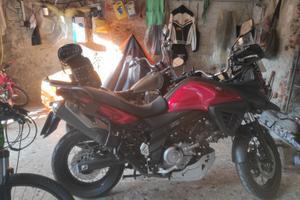 Suzuki v strom 650 xt