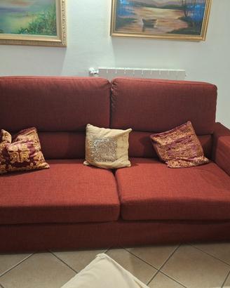 coppia divani e puff letto