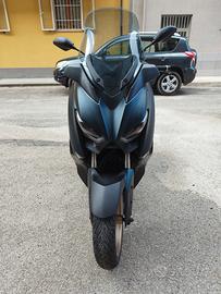 Yamaha Xmax 300 techMax 