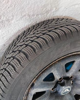 4 Gomme invernali 205/55/16 con 4 cerchi in ferro 