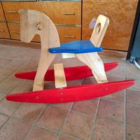 Cavalluccio in legno