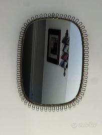 Specchio designer Frank Josef