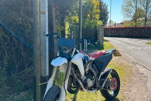 FANTIC XE 125