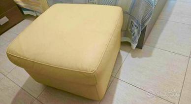 Pouf imbottito in pelle 60x60x47 con copripouf