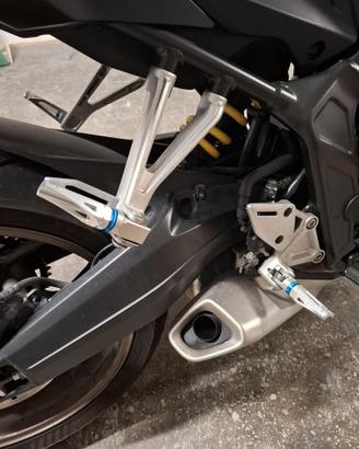 Accessori per Honda CB650R  e Street Triple 765