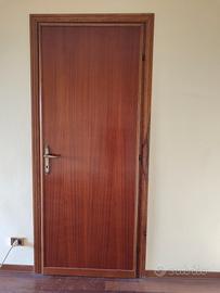 Porte in legno complete