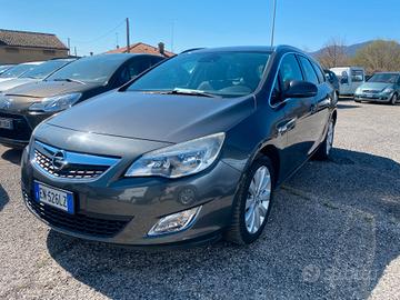 Opel Astra 1.7 CDTI 110CV Sports Tourer Cosmo