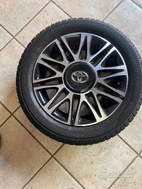 Treno gomme e cerchi aygo