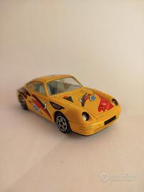 Porsche 911 Carrera bburago 1:43