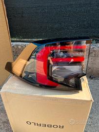 Fanale posteriore sinistro kia sportage 2026
