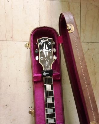Gibson Les Paul Custom