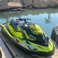 Moto d'acqua sea doo