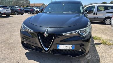 Stelvio 2.2 180cv