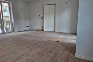 Appartamento di 96 m² con 4 locali e box auto a Bo
