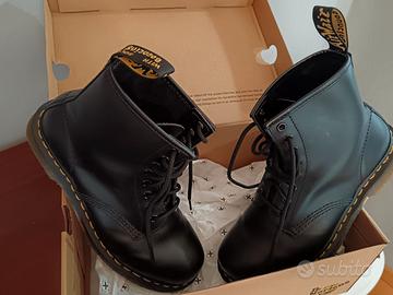 DR MARTENS QUASI NUOVE