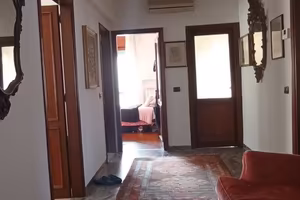 Studentesse o giovani lavoratrici